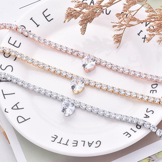 HKM-0532541 Bling Rhinestone Heart Shaped Pet Necklace for Cats and Dogs - Adjustable Collar Accessory