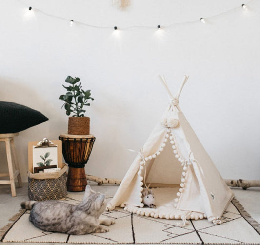 HKM-0600637 Cozy Canvas Pet Tent Bed with Pine Wood Frame - Portable, Washable, Easy Setup for Cats and Small Dogs