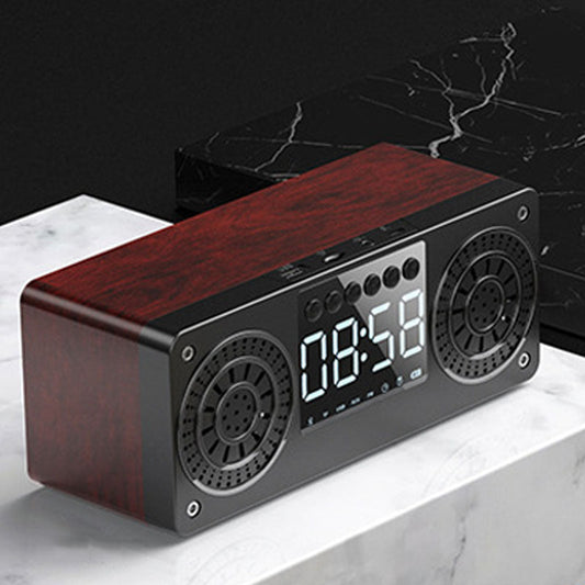 HKM-131347 Wooden Bluetooth Speaker with Retro Design and Subwoofer Functionality