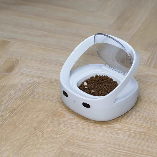 HKM-1566141 Smart Pet Feeder with Food Bowl, Ice Box, Collar and Charging Cable for Cats