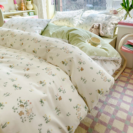 HKM-217619 Cotton Quilt Cover Set with Plant and Flower Pattern - Small Size (Duvet Cover, Bedsheet, Pillowcase)