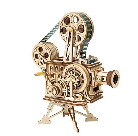 HKM-246995 Wooden Film Projector - Fully Mechanical Hand-Crank Design for 58 Frames of Vintage Projection