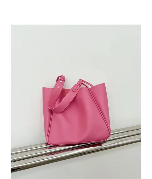 HKM-300371 Soft Leather One Shoulder Messenger Bag - Casual Retro Design in Various Colours