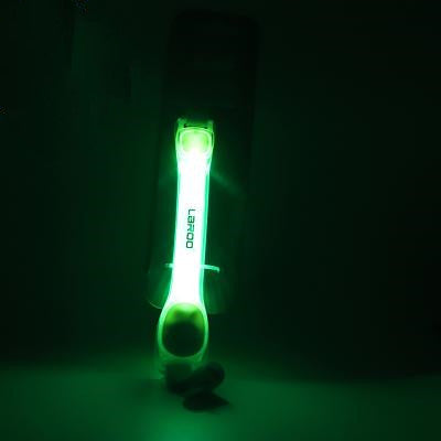 HKM-3210301 Luminous Jelly Adjustable Dog Walking Belt for Enhanced Visibility