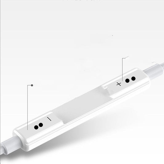 HKM-339027 Wired In-Ear Earphones with Type-C and 3.5mm Compatibility, 120 cm Length, Moving-Coil Technology