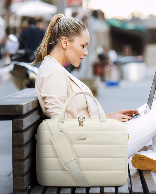 HKM-360787 Lightweight 15.6 in Laptop Briefcase for Work and Business - Unisex Messenger Bag with Shoulder Strap