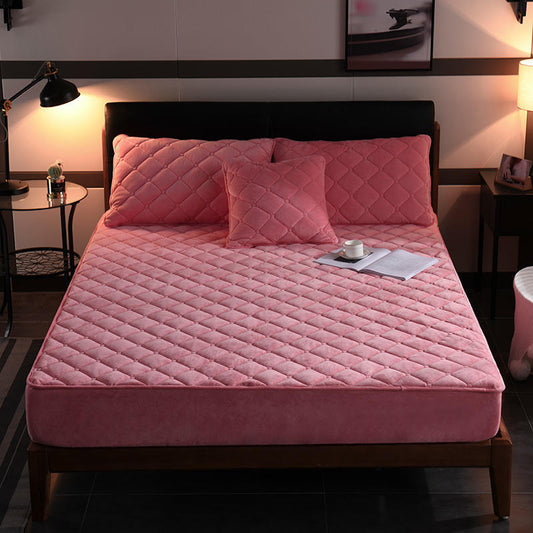 HKM-438291 Luxurious Velvet Thickened Bedspread with Pillowcases in Solid Colors, Multiple Sizes Available