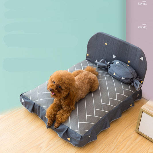 HKM-4407485 Cozy Pet House Dog Bed with Candy Shape Pillow - Removable Washable Cotton Cloth