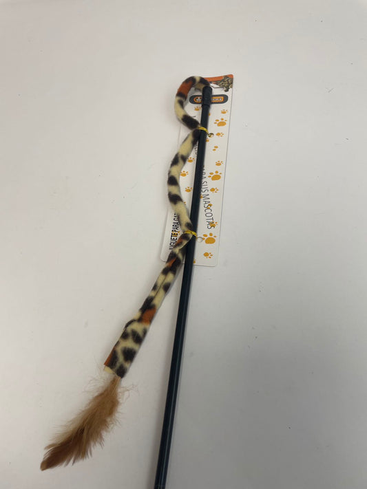 HKM-4980797 Whimsical Cat Toy for Interactive Play and Endless Fun