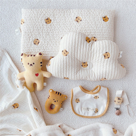 HKM-505939 Breathable Memory Cotton Shaping Pillow for Babies in Assorted Cloud Designs