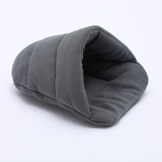 HKM-6602941 Cute Cat Sleeping Bag for Small Pets - Teddy, Guinea Pig, and Hamster - Four Seasons Nest in Various Colors