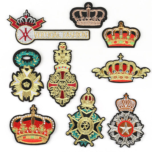 HKM-661779 Cartoon Crown Cloth Sticker Badge Patch, Customizable Polyester Fabric Accessory - 5.1x10.8cm