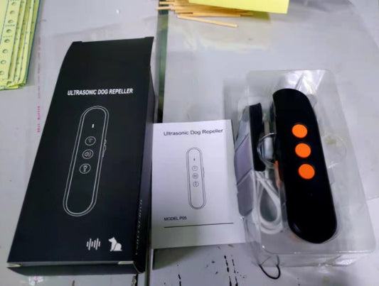 HKM-6912573 Ultrasonic Handheld Dog Bark Control Device - Rechargeable, Black/Sapphire Blue