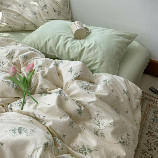 HKM-700755 Cream Floral Vintage Cotton Bedding Set - Nordic Style, 4-Piece, Multiple Sizes Available