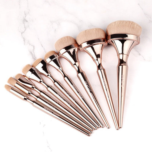 HKM-510803 9-Piece Gold Brush Set for Makeup Artists - Suitable for All Skin Types, Long Handle, Nylon/Plastic
