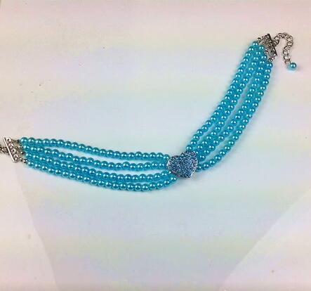 HKM-849171 Heart-Shaped Pet Collar with Four Rows of Pearls and Rhinestones, Available in Multiple Colors and Sizes