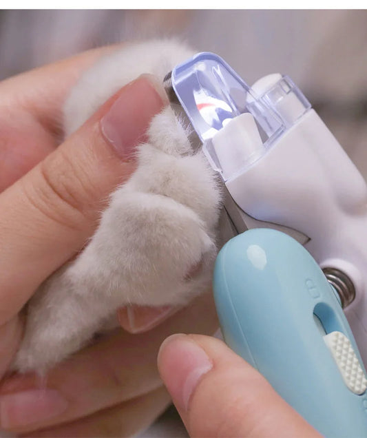 HKM-0610109 Professional Pet Nail Clippers with LED Light for Safe Trimming of Small and Medium Pets