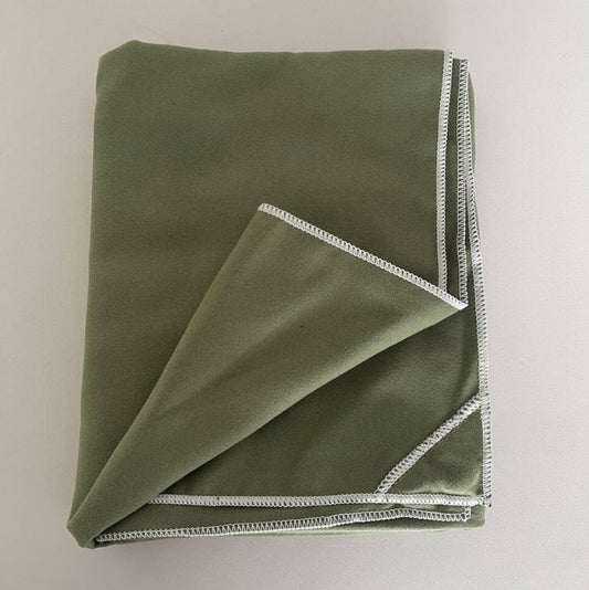 KTX-036435 Quick-Drying Magnetic Super Absorbent Microfiber Outdoor Towel - Multiple Colors Available