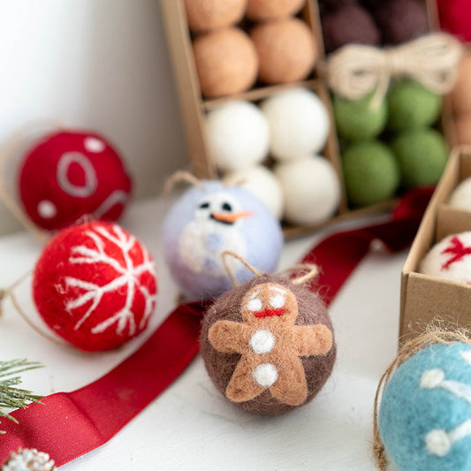 HKM-072211 Christmas Wool Felt Ball Decorative Pendant - Set of 36, 3cm, Assorted Colors