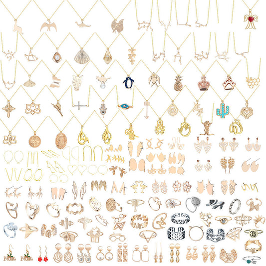 HKM-109587 Countdown Christmas Decoration Set Blind Box - 24 Random Jewelry Pieces Including Necklaces, Rings, and Ear Studs for Teens (Ages 7-14)