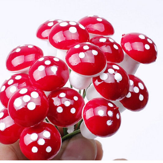 HKM-152211 Small Red Moss Mushroom Decoration Simulation for Miniature Gardens