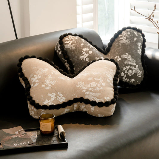 HKM-165907 French Retro Butterfly Pillow with Plant and Flower Pattern 46x40cm