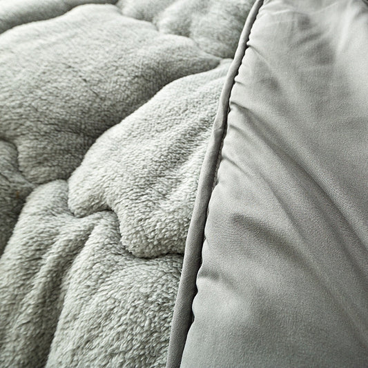 HKM-178771 Warm Australian Lamb Wool Winter Quilt – Thick Polyester Cashmere for Cozy Nights