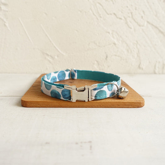 HKM-270995 Stylish Polyester Cat Collar with Lock Closure and Printed Design