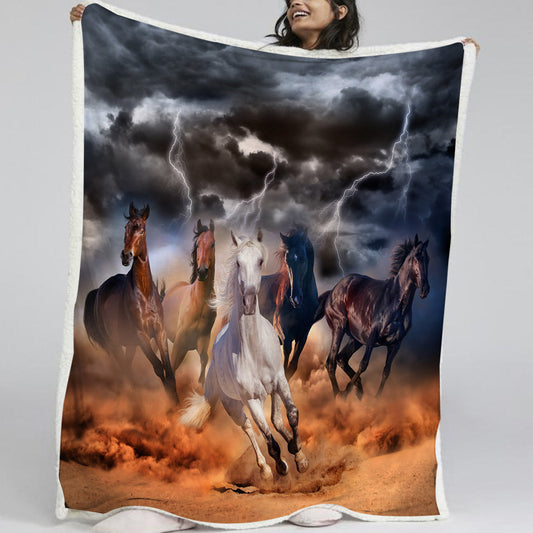 HKM-316115 Sherpa Fleece Horse-Themed Blanket for Couch, Camping, and Office Use