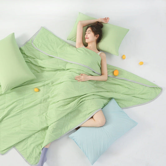 HKM-423123 Cool Silk Watermelon Quilt - Available in Various Sizes: 150x200cm, 180x220cm, 200x230cm, 220x240cm