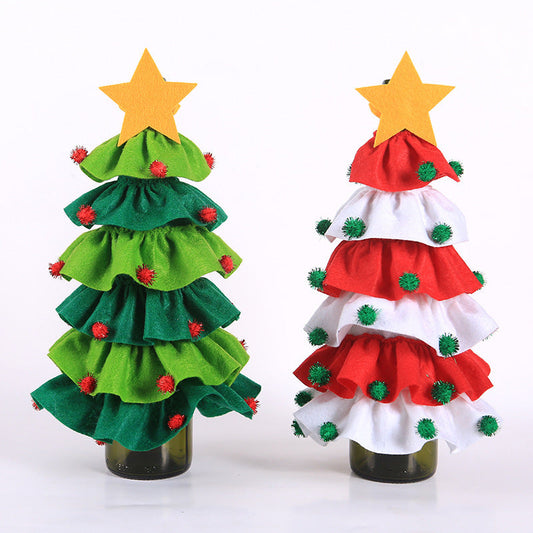 HKM-427539 Christmas Tree Wine Bottle Cover with Pentagram and Fluffy Balls for Holiday Decor