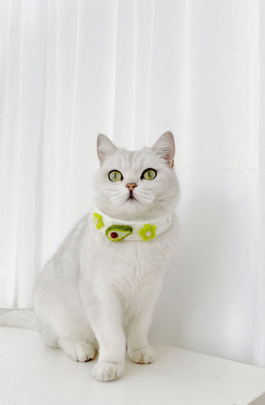 HKM-455955 Pet Knitted Wool Felt Daisy Flower Bee Pumpkin Fruit Strap Cute Cat Collar Foreign Trade Customization