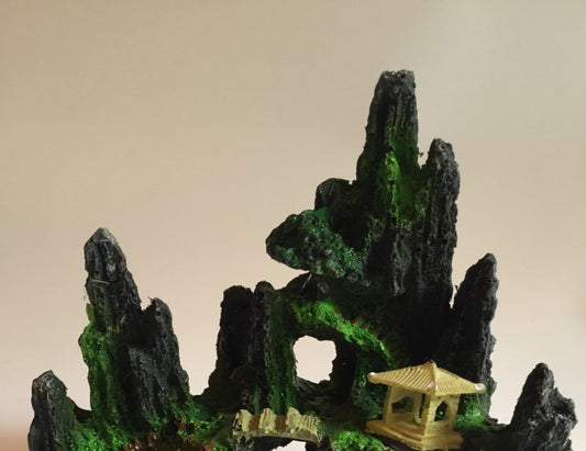 HKM-547475 Realistic Synthetic Resin Rockery Decoration for Aquariums - 15x11x14cm, 24.5x8x17cm Options Available