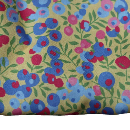 HKM-553235 Digital Printed Cotton Fabric for Women's Apparel - 100% Cotton, 145cm Width