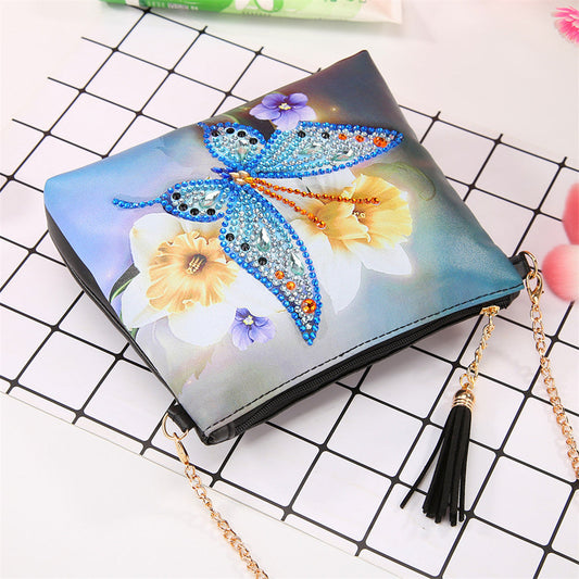 HKM-555667 Handmade Diamond Painting Butterfly Messenger Bag, 18X15cm, Frameless Design