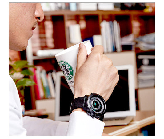 HKM-567571 Color Screen Sports Smart Watch with Heart Rate Monitor and Sleep Detection