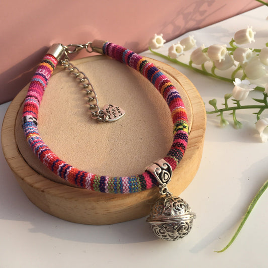 HKM-608083 Colorful Dog and Cat Bells with Adjustable Size Options for Safety and Recognition