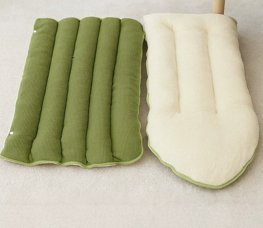 HKM-628435 Cozy Removable Closed Cat House - Washable Winter Pet Nest in Light Colors