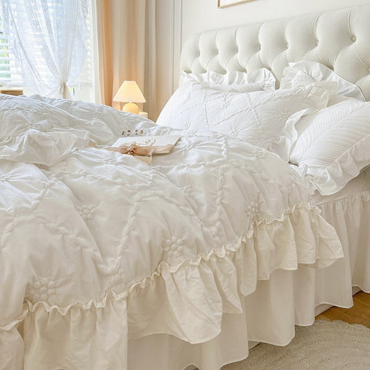 HKM-716243 Washed Cotton Four-Piece Duvet Cover Set with Heart Embroidery and Lace