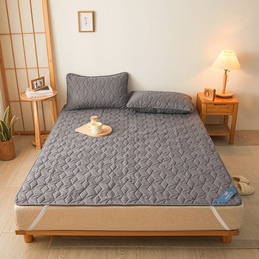 HKM-727763 Quilted Mattress with Polyester Fiber Filling - Dustproof, Non-slip, Waterproof - Available in Multiple Sizes and Colors
