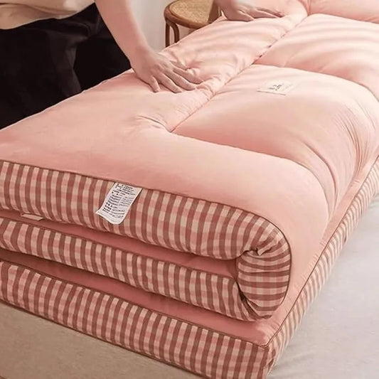 HKM-730899 Three-Dimensional Checkered King Size Mattress - Available in 4 Colors
