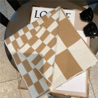 Women's Color-blocked Trendy Plaid Shawl