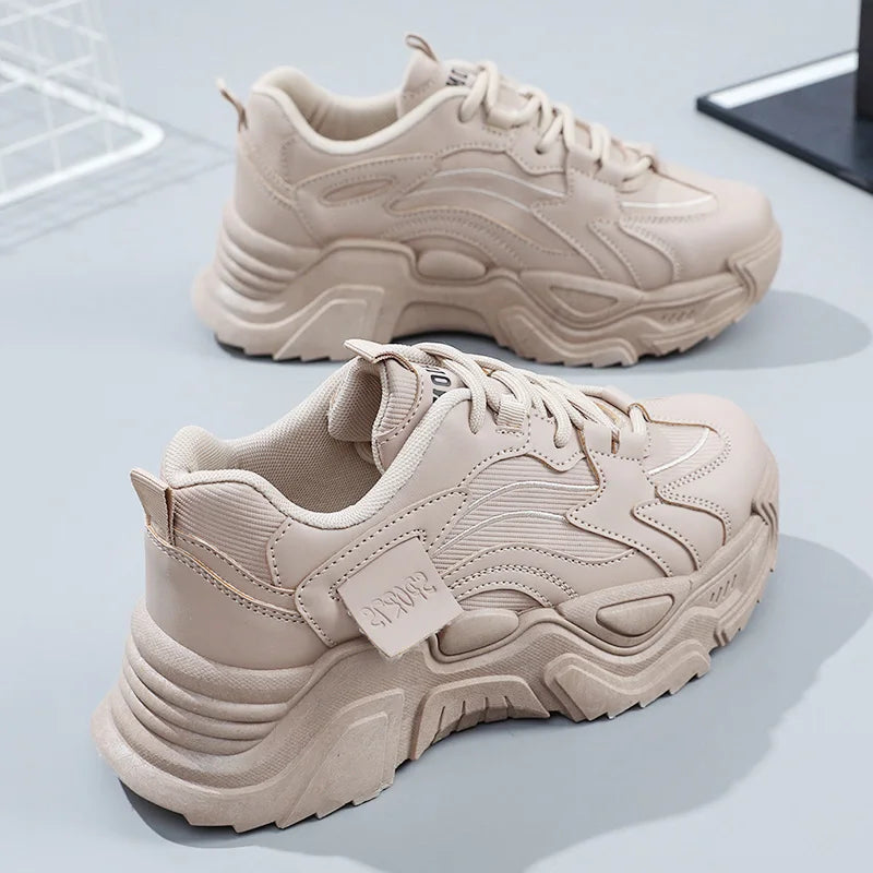 HKM-573203 XQ103 New Solid Color Sports Shoes Spring and Autumn Versatile Anti slip Running Shoes Student Leather Board Shoes