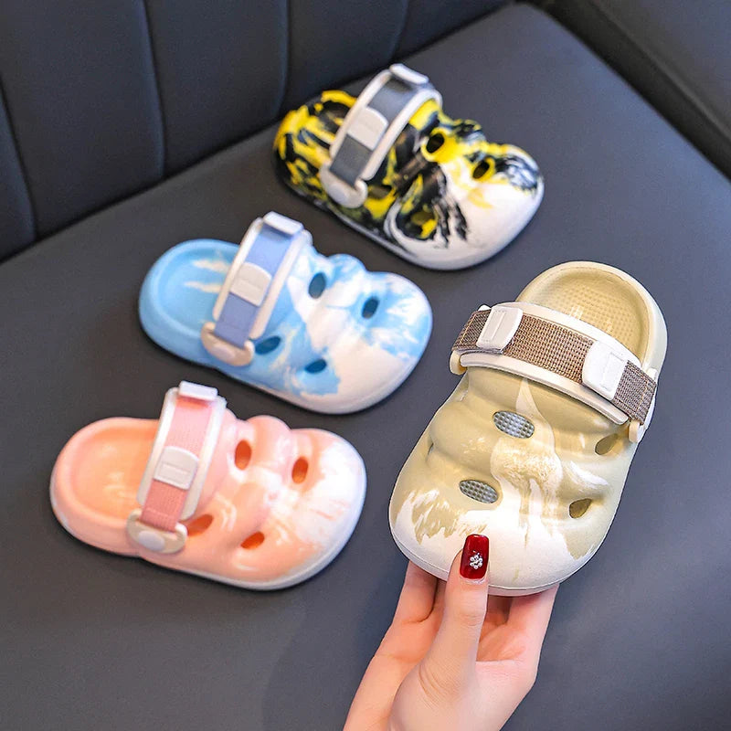 HKM-689619 Summer Wholesale Cute Leather Casual Shoes with Stock Availability Soft Sole Non-Slip Cartoon Baby Buckle Toddler Sandals