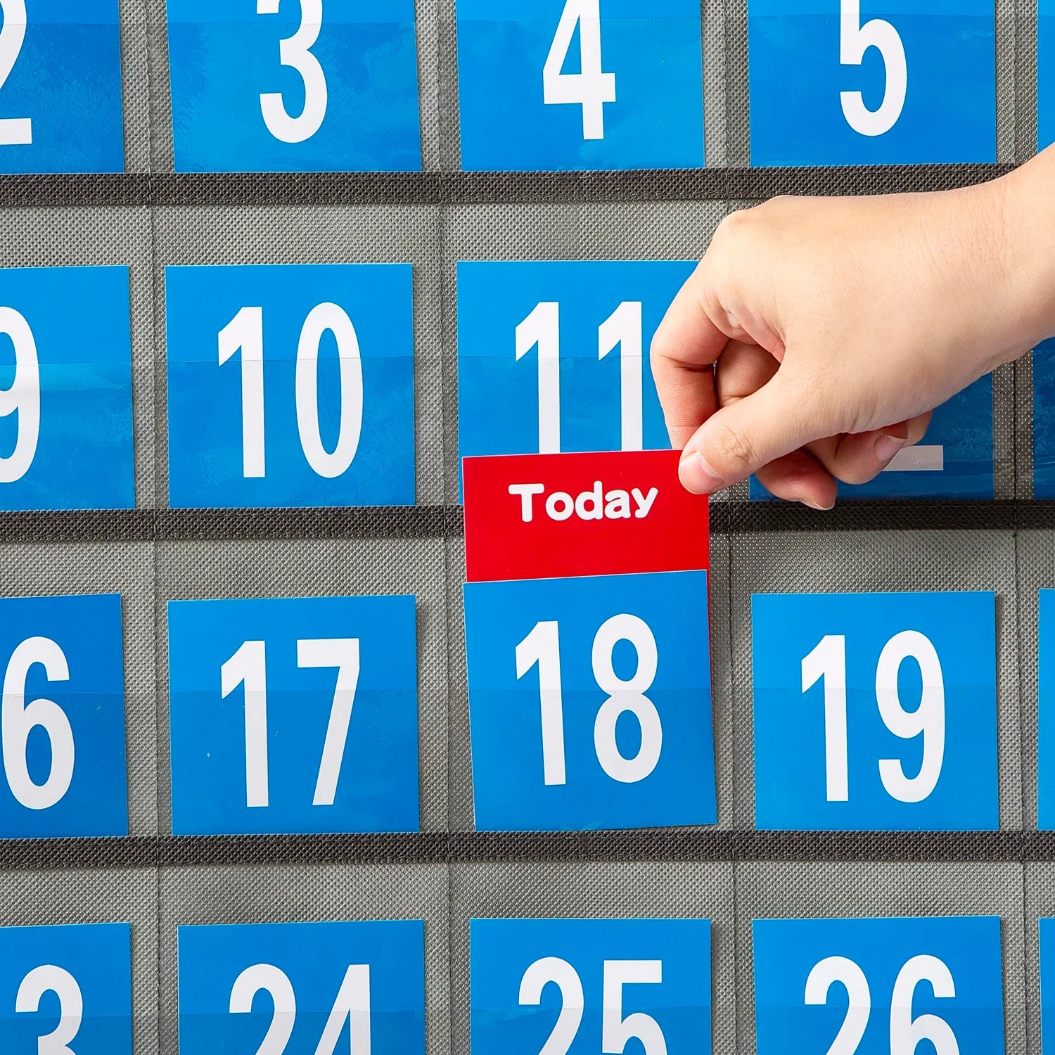 KTX-146963 Monthly Classroom Calendar Pocket Chart Kit for Educational Use