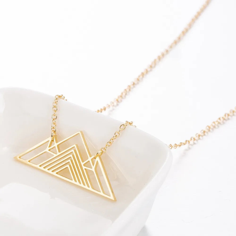 HKM-740499 Stainless Steel Custom Personalized Trendy Art Triangle Necklace Mountain Charm Geometric Necklaces