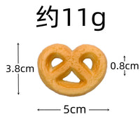 KI liangpeng simulated food, cookies, PVC cookie models, personalized decorative items, Daoying student small gift
