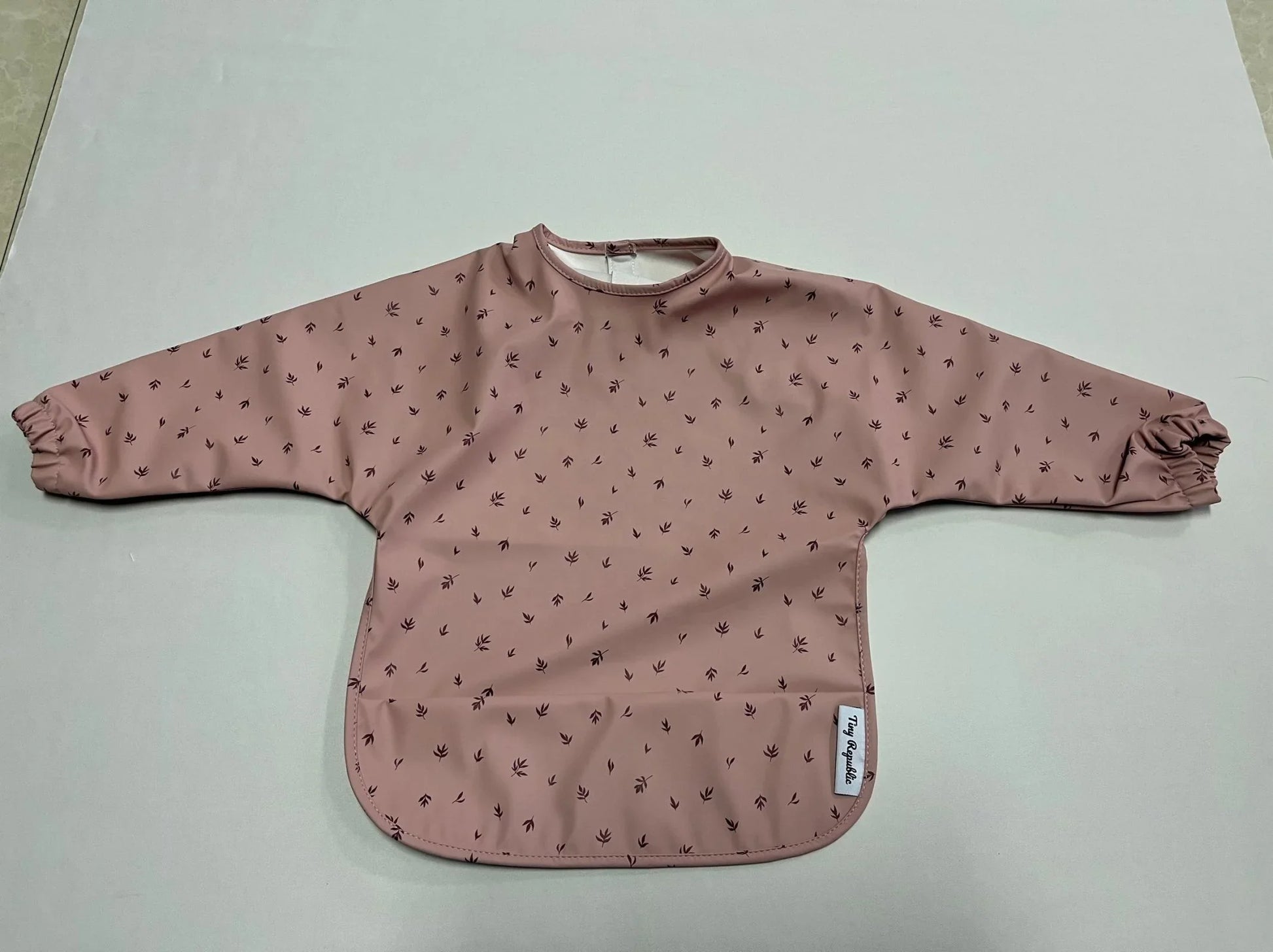 HKM-720083 Bib Baby Waterproof Three-dimensional Food Bag Children's Saliva Bag with Long Sleeve