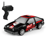 HKM-362067 1:24 Scale 4WD Remote Control Drift Car with USB Charger and LED Light