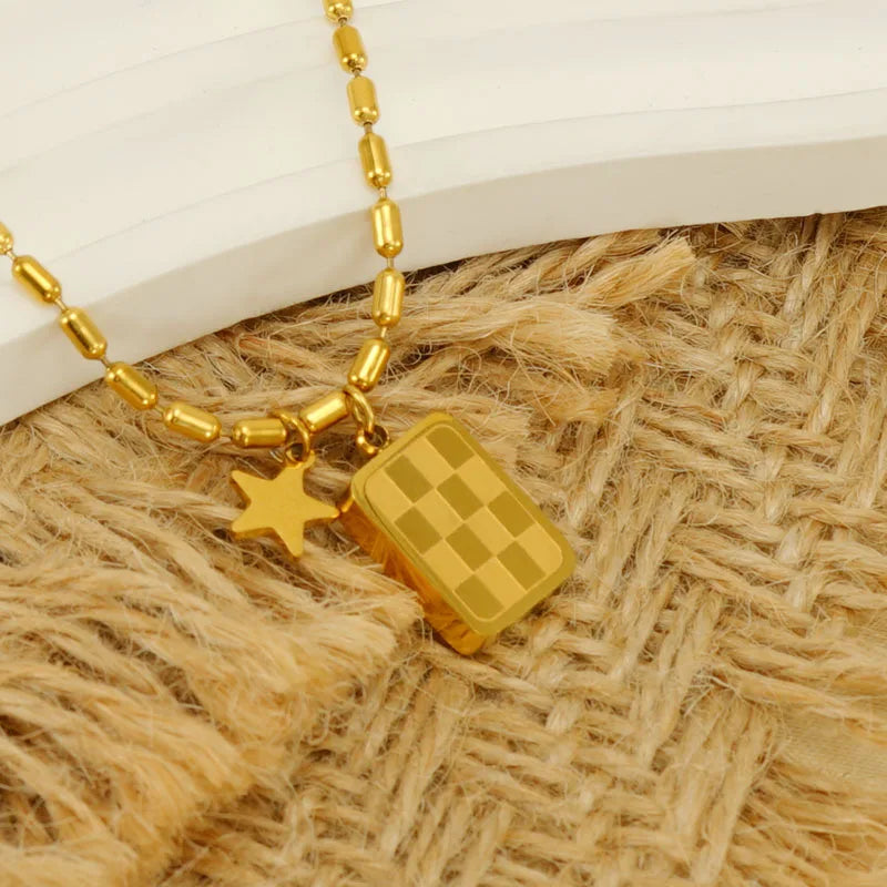 HKM-985683 Necklaces for Women Stainless Steel Heart Letter Moon Star Pendant Necklace Gold Shiny Fashion Jewelry Necklaces